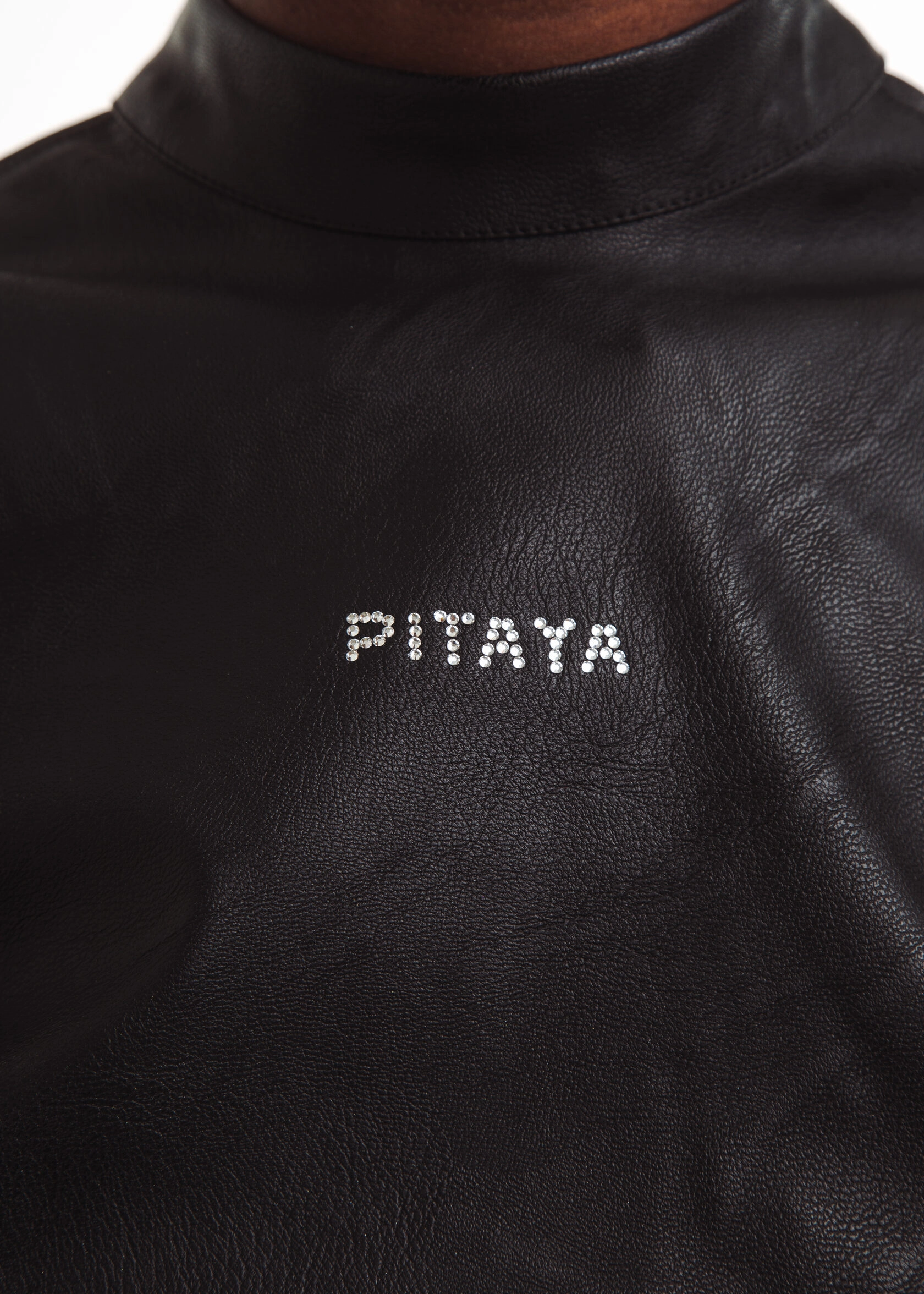 Кожаный топ PITAYA (ПИТАЯ)в черном цвете - Черный